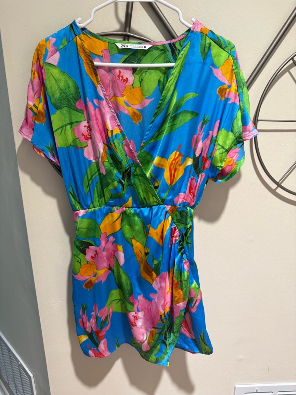 Zara Blue Floral Wrap Dress - Pink & Green Print Size XS Satin Summer Party